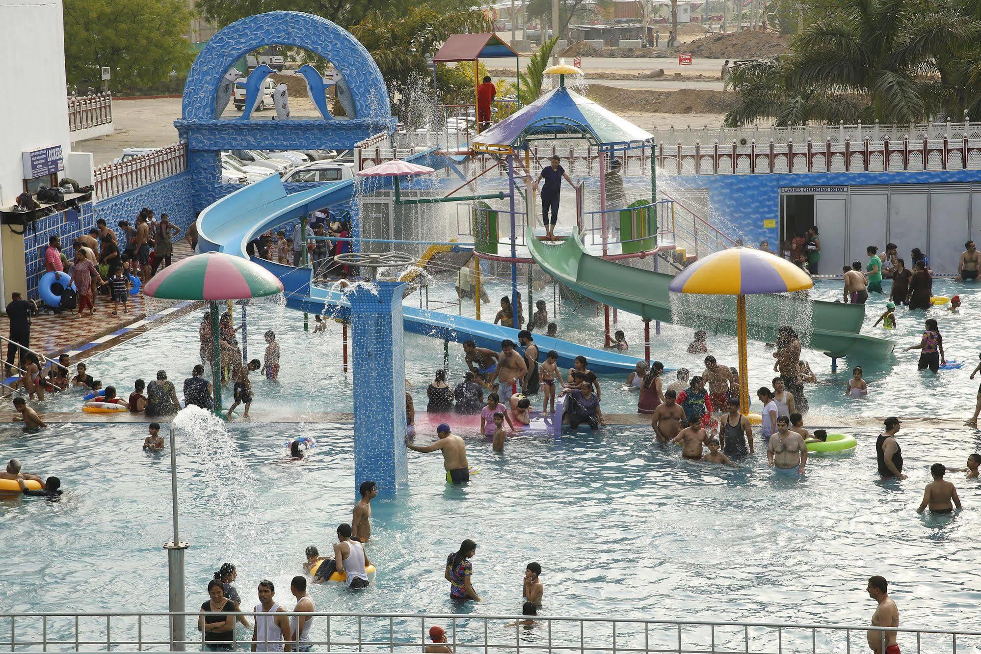 Aapno Ghar Resort & Amusement Park Gurgaon Luaran gambar